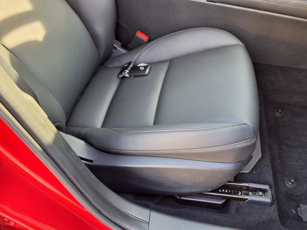 Used 2025 MAZDA MAZDA3 s image 21