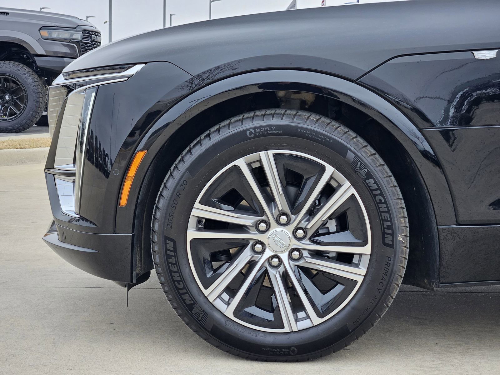 Used 2024 Cadillac Lyriq Luxury w/ LPO, Floor Liner Package image 11