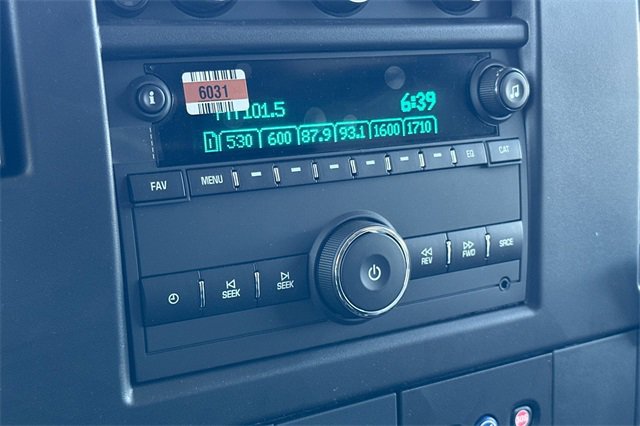 New 2025 Chevrolet Express 2500 Work Van w/ Driver Convenience Package image 22