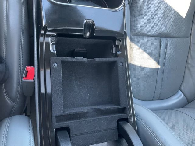 Used 2022 Lincoln Nautilus Reserve w/ Equipment Group 202A image 20