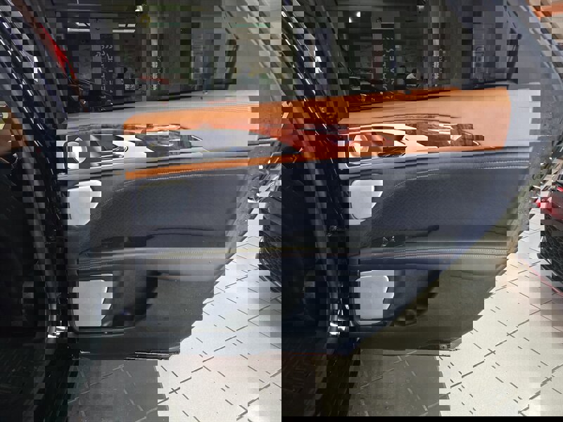 Used 2017 Lincoln MKZ Black Label w/ Technology Package image 15