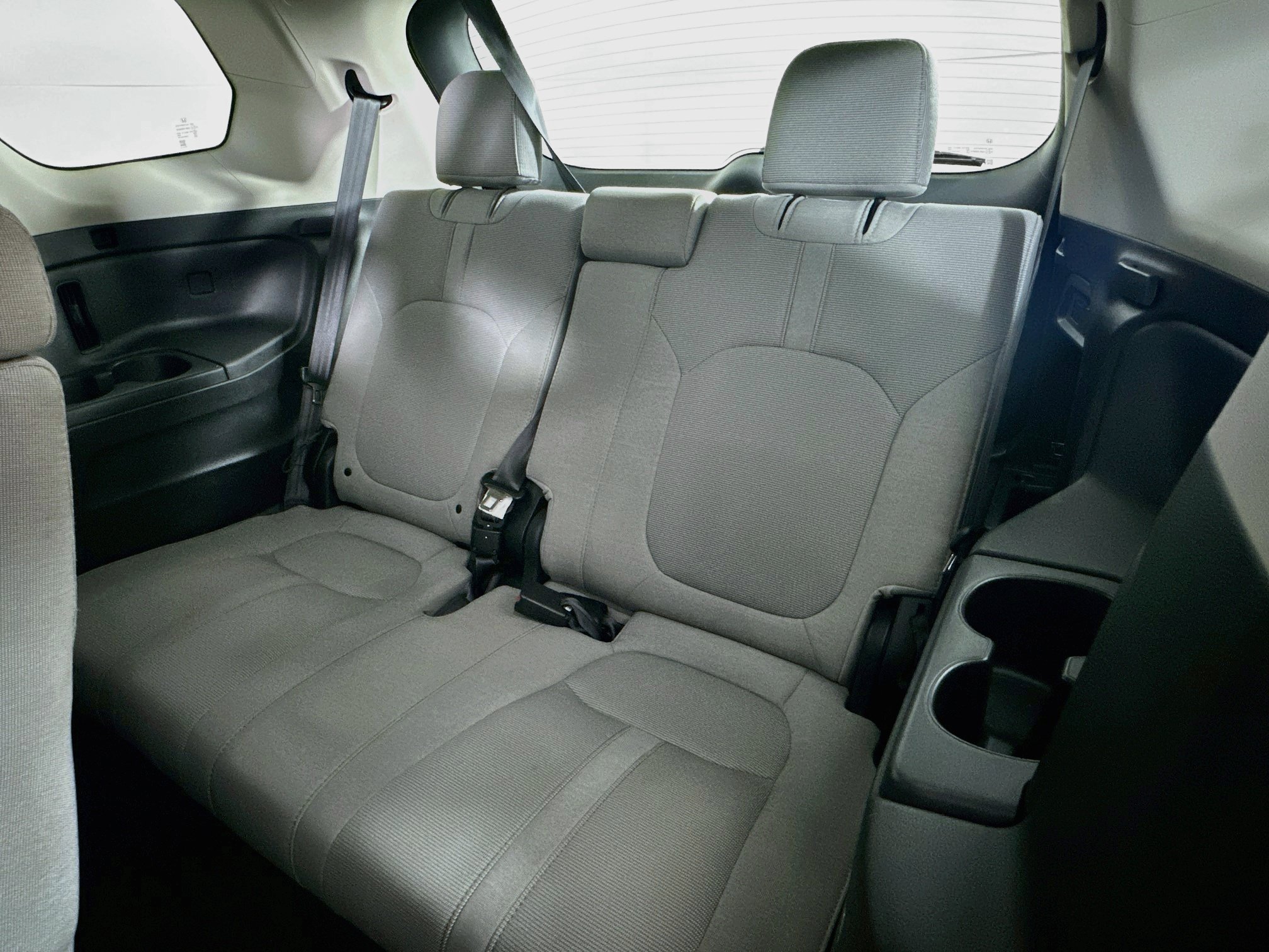 Used 2023 Honda Pilot LX image 27