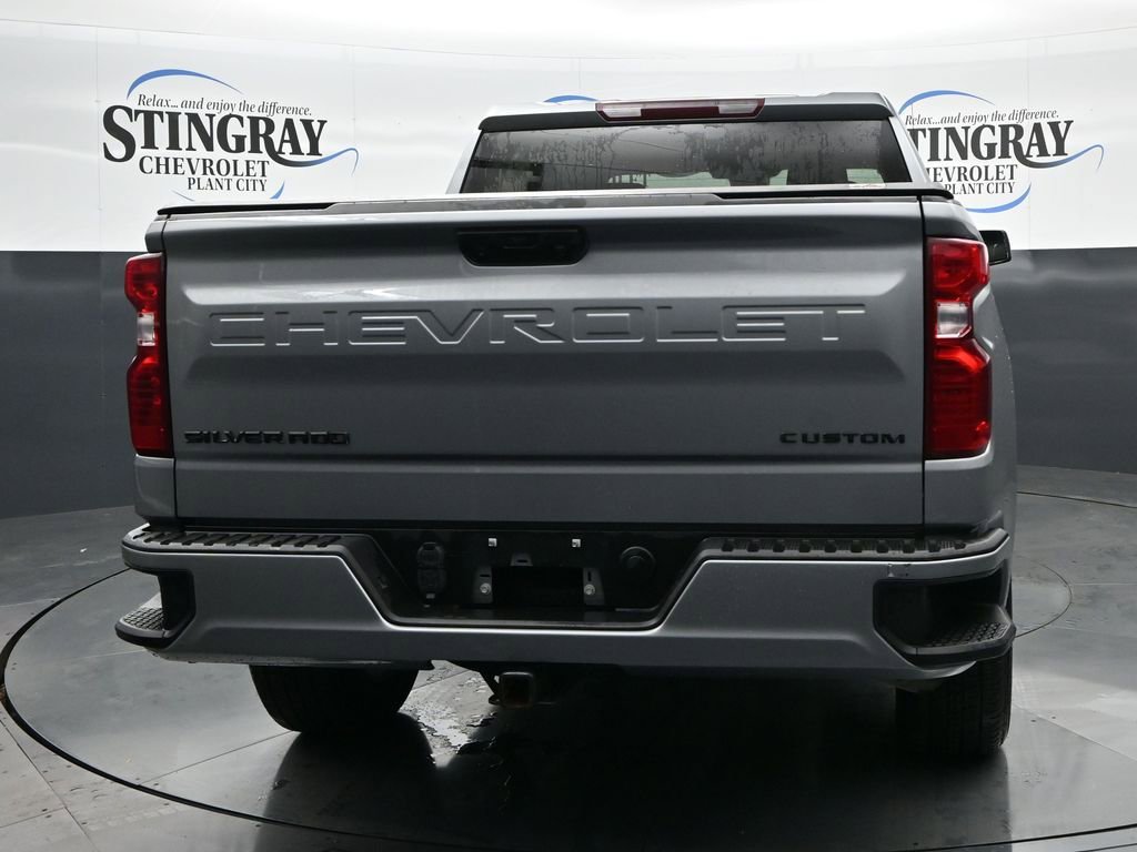 Used 2023 Chevrolet Silverado 1500 Custom RWD image 6
