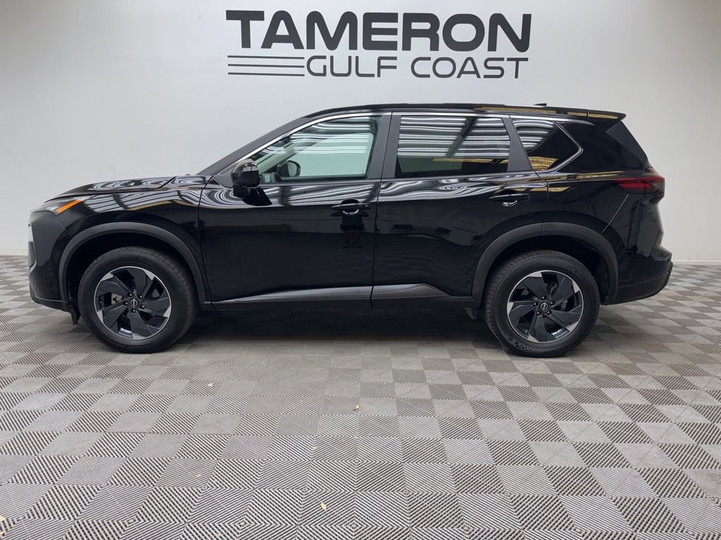 Used 2024 Nissan Rogue SV image 6