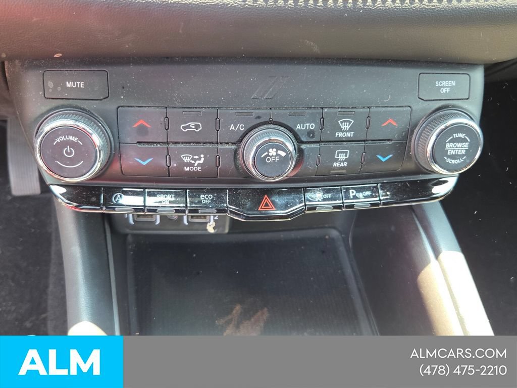 Used 2021 Dodge Durango SXT AWD/4WD image 19