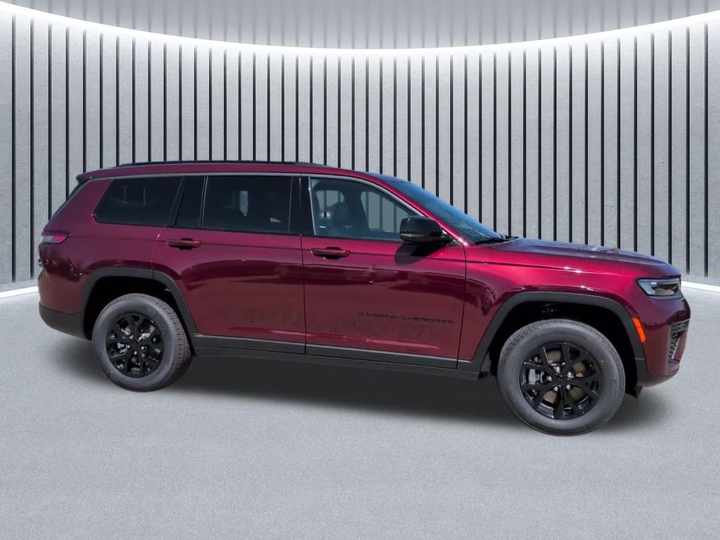 New 2026 Jeep Grand Cherokee L 4WD image 2