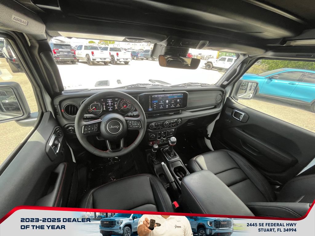 Used 2024 Jeep Wrangler Unlimited Rubicon image 26