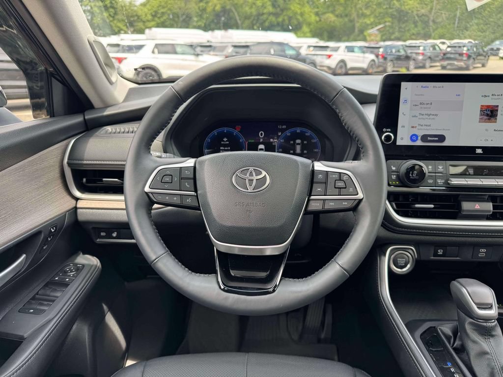 Used 2026 Toyota Grand Highlander AWD image 24