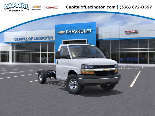 New 2026 Chevrolet Express 3500 w/ Power Convenience Package RWD image 1