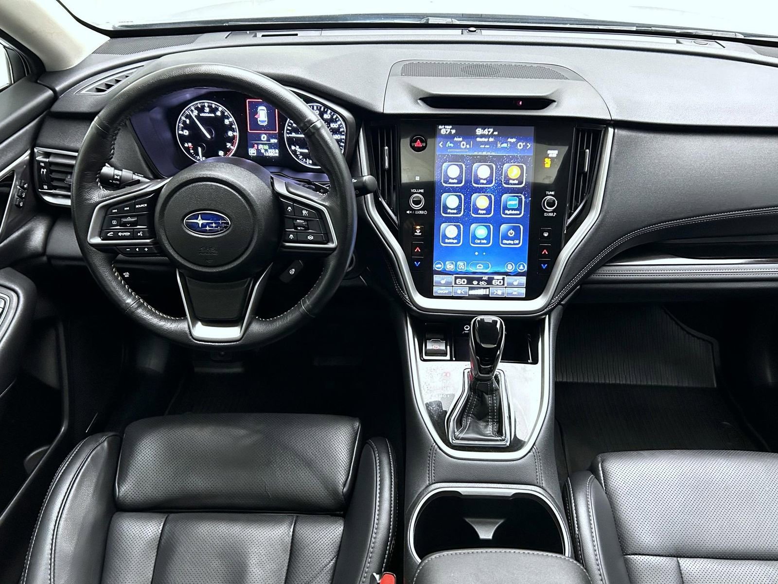 Used 2025 Subaru Outback Limited image 12