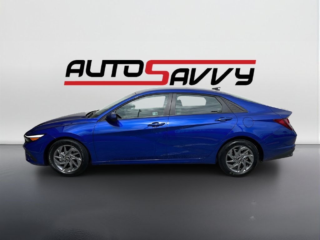 Used 2024 Hyundai Elantra SEL FWD image 4