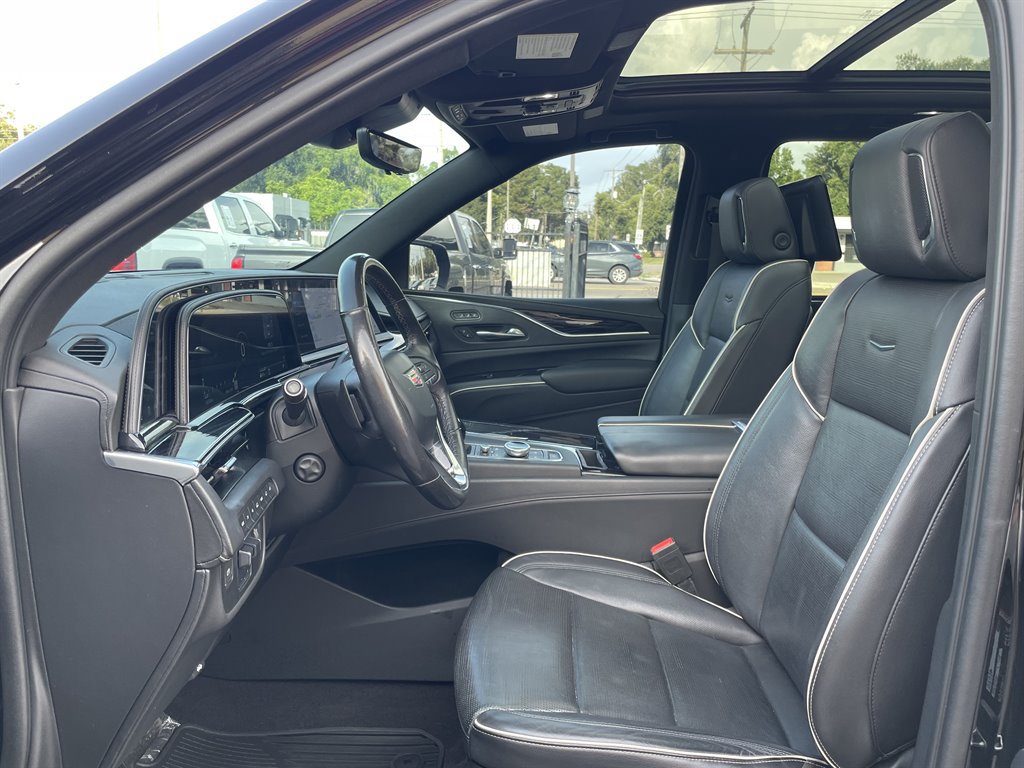 Used 2021 Cadillac Escalade ESV Sport w/ Driver Assist Tech Package AWD/4WD image 25