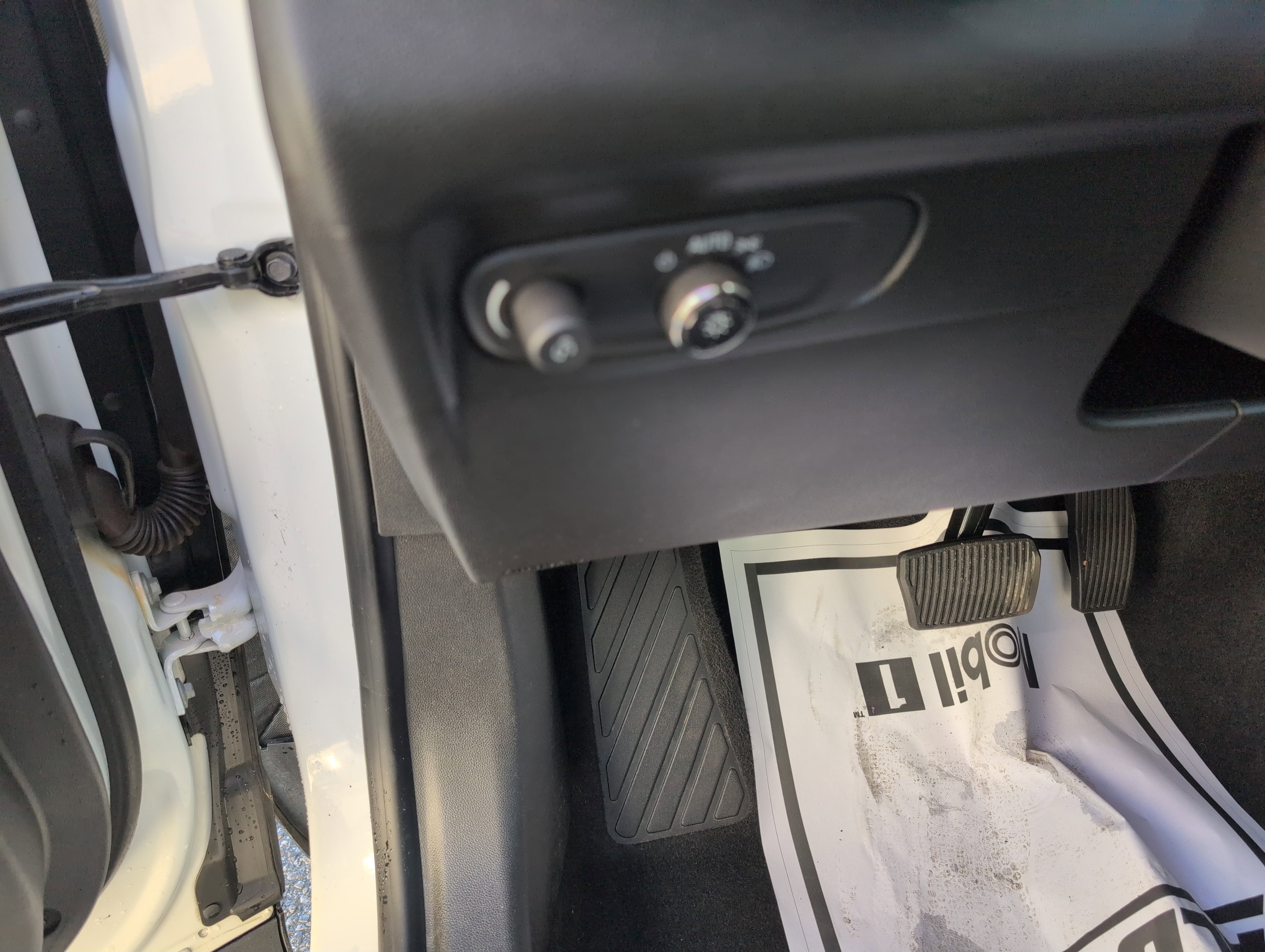 Used 2021 Buick Envision Preferred image 17