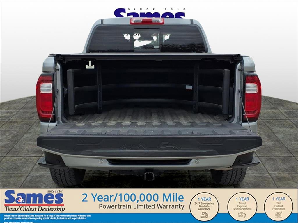 Used 2023 GMC Canyon Denali image 10