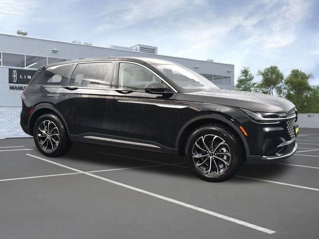 New 2026 Lincoln Nautilus Premier AWD/4WD image 3