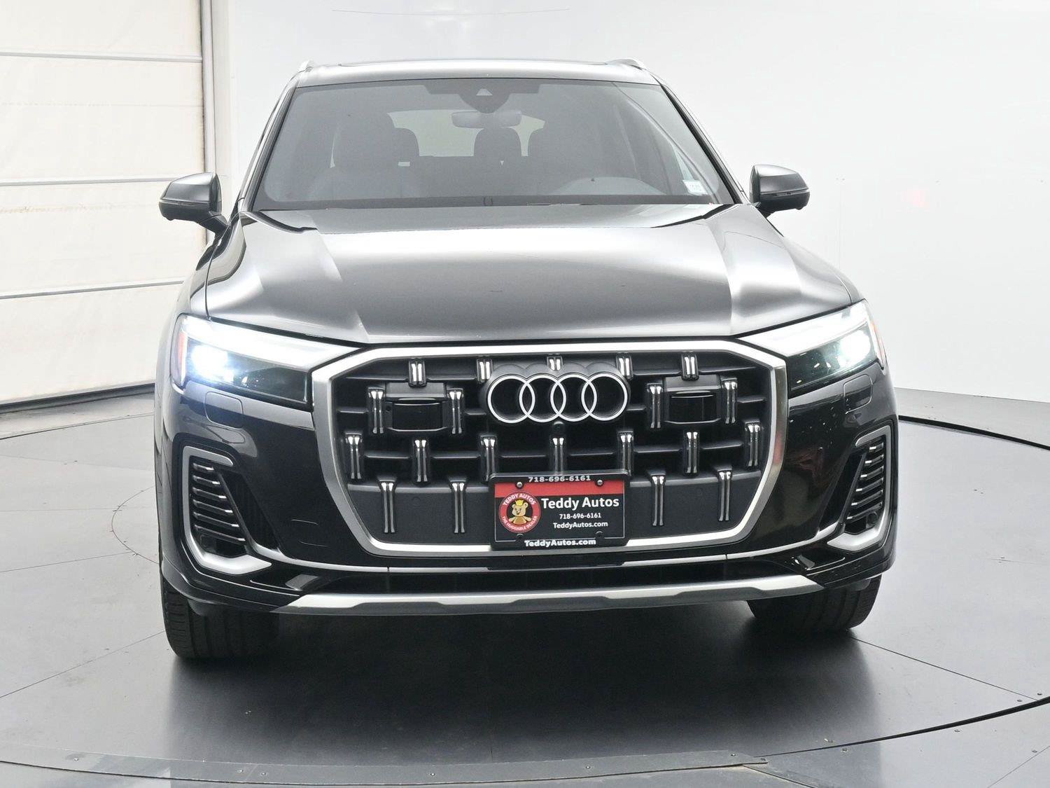 Used 2025 Audi Q7 3.0T Premium Plus AWD/4WD image 30