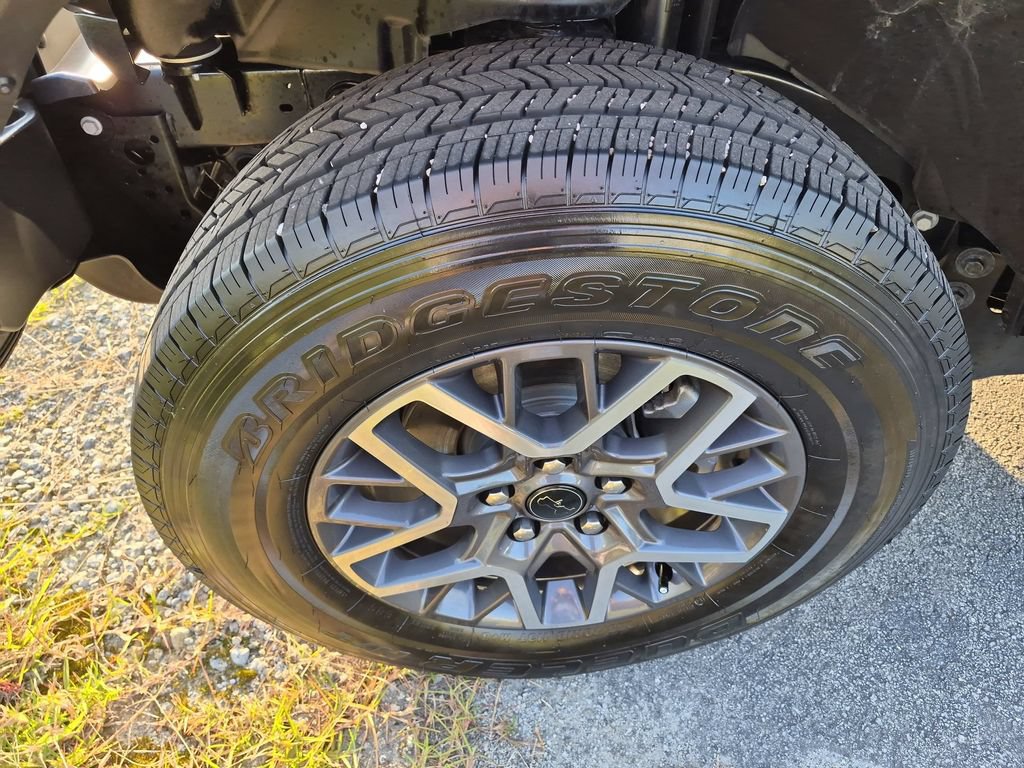 Used 2026 Jeep Wrangler Unlimited Sahara AWD/4WD image 8