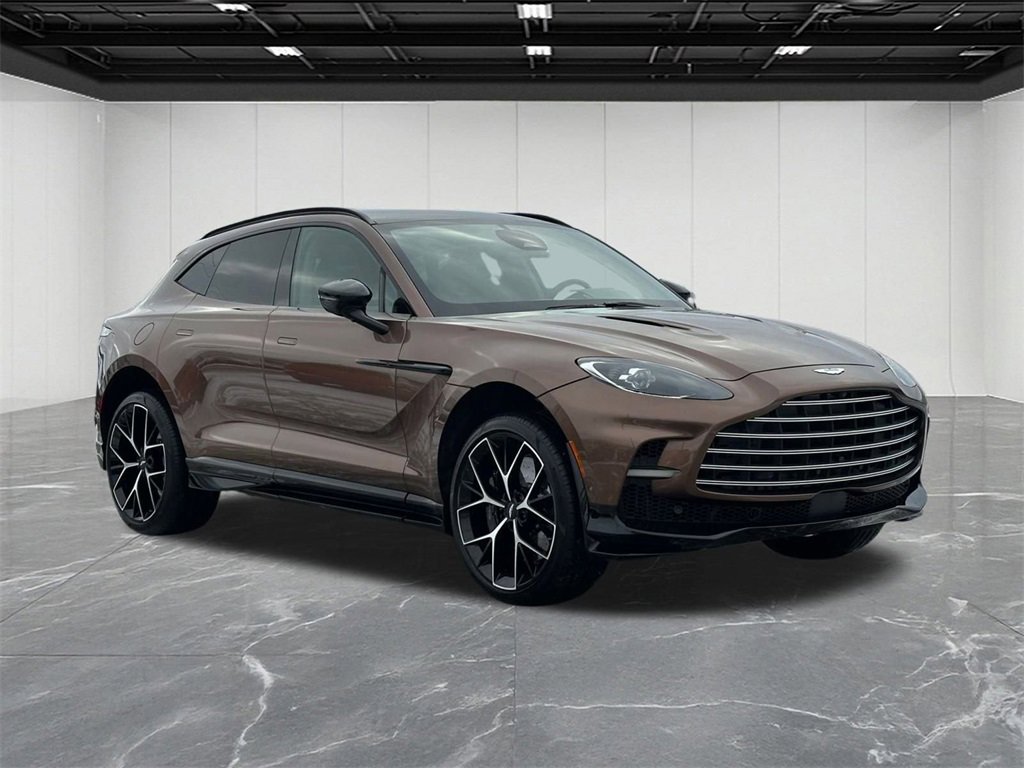 New 2026 Aston Martin DBX 707 image 1