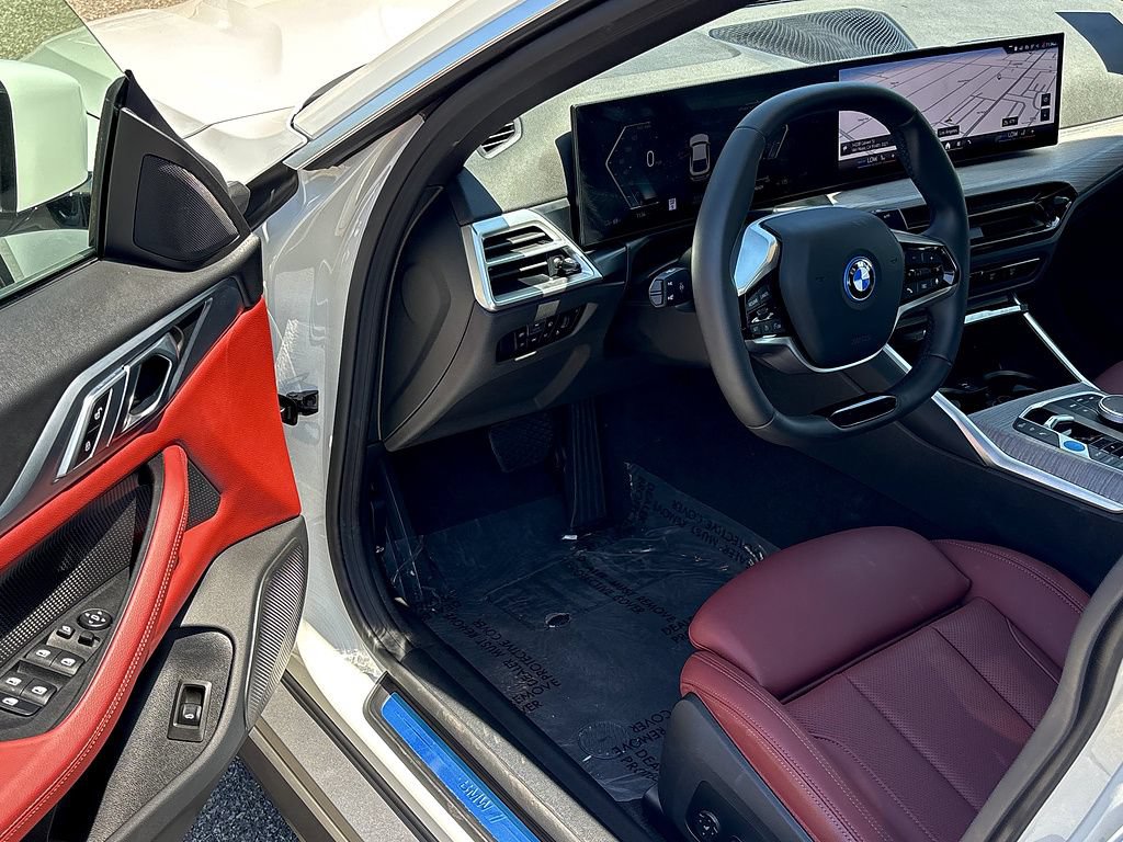 Used 2025 BMW i4 eDrive40 w/ Parking Assistance Package RWD image 13