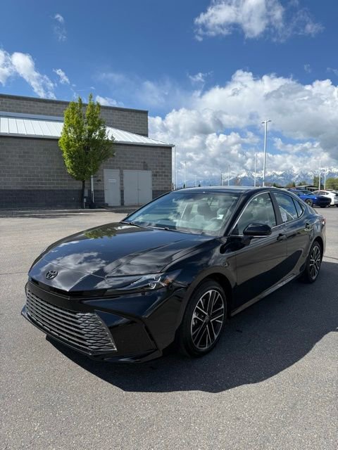 New 2026 Toyota Camry XLE AWD/4WD image 2