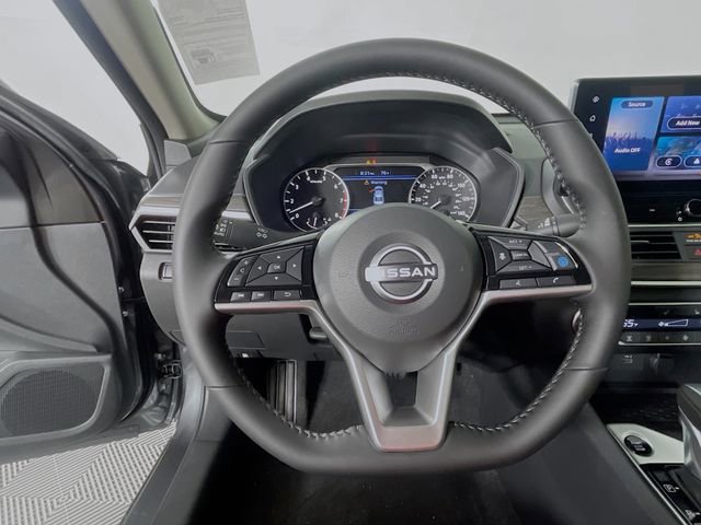 New 2026 Nissan Altima 2.5 SV FWD image 8