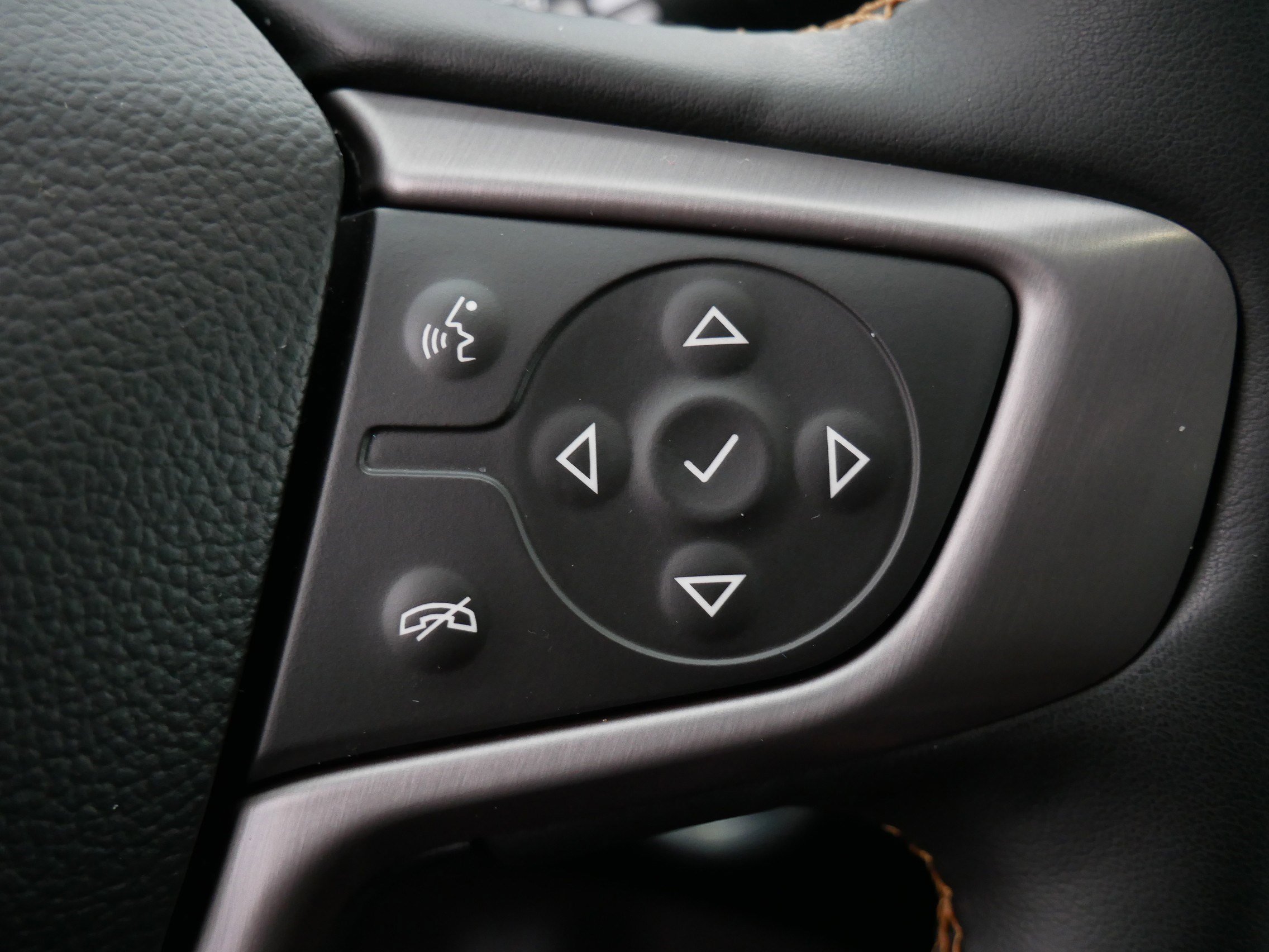 Used 2023 GMC Terrain AT4 w/ LPO, Floor Liner Package image 28