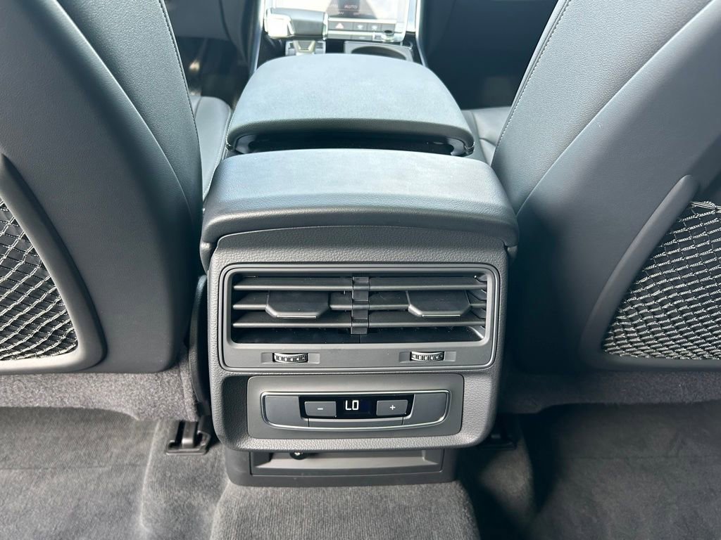 New 2025 Audi Q7 2.0T Premium w/ Convenience Package image 71