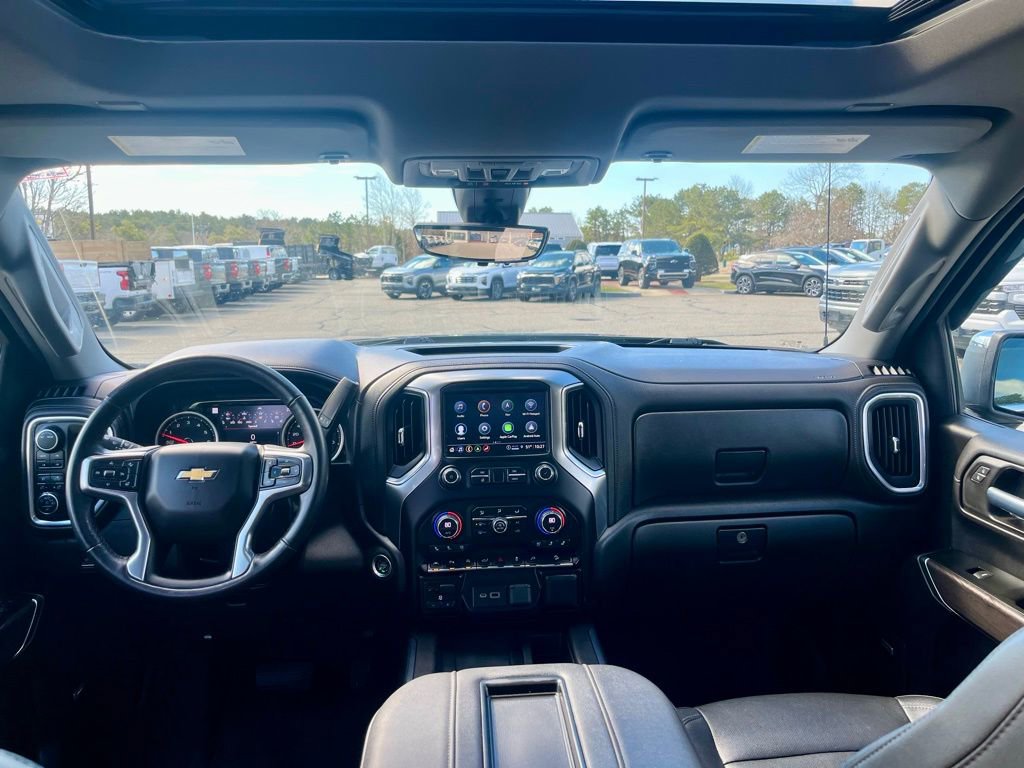 Used 2022 Chevrolet Silverado 1500 LTZ w/ LTZ Premium Package image 20