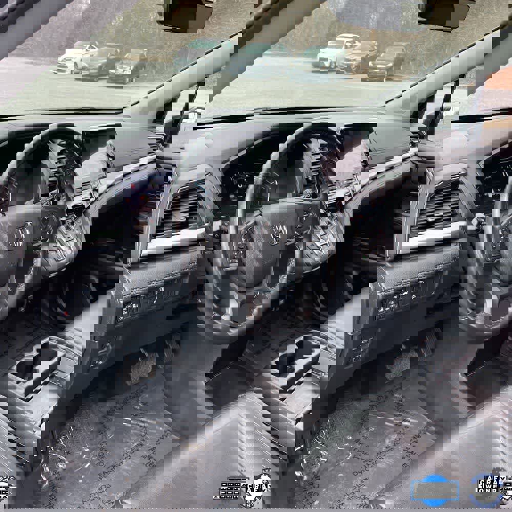 Used 2024 Honda Odyssey EX-L image 25