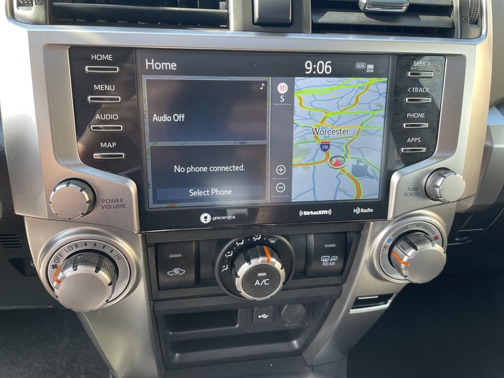 Used 2023 Toyota 4Runner SR5 Premium w/ Moonroof Package AWD/4WD image 18