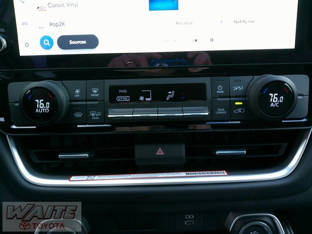 New 2026 Toyota Grand Highlander LE image 11