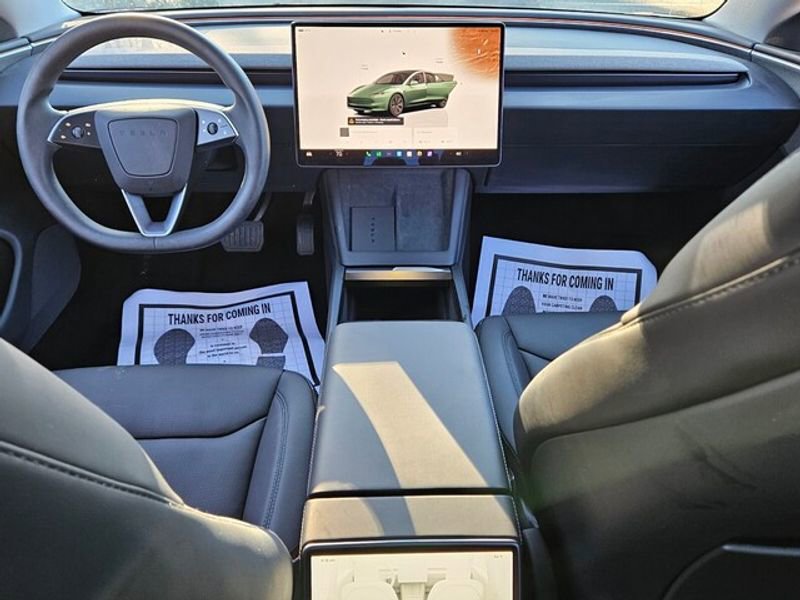 Used 2025 Tesla Model 3 Long Range image 9