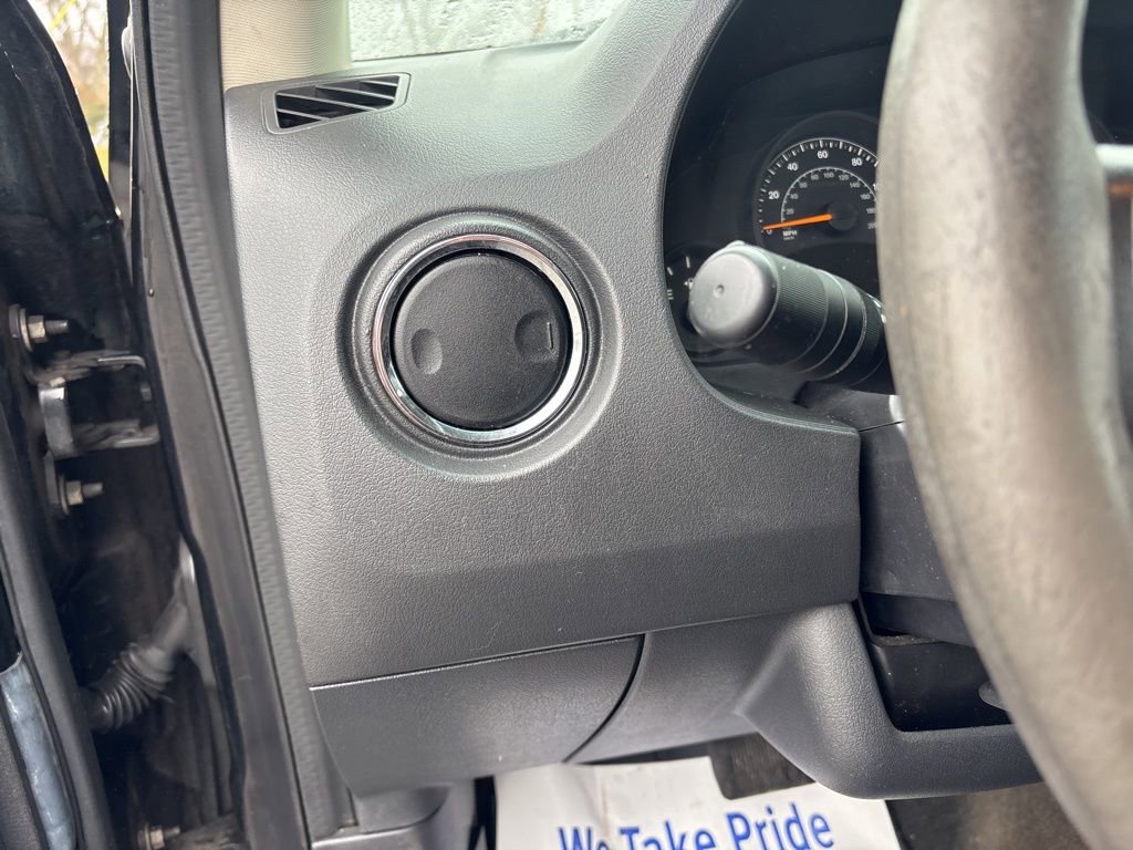 Used 2016 Jeep Compass Sport w/ Power Value Group image 38