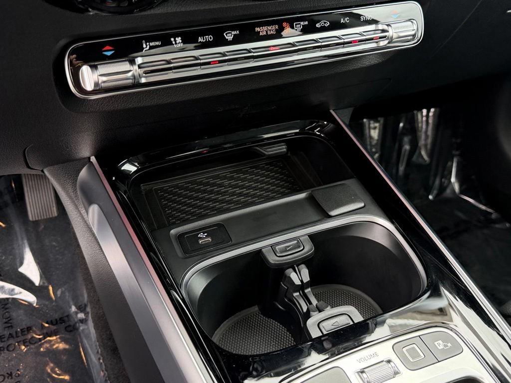 Certified 2026 Mercedes-Benz GLB 250 image 31
