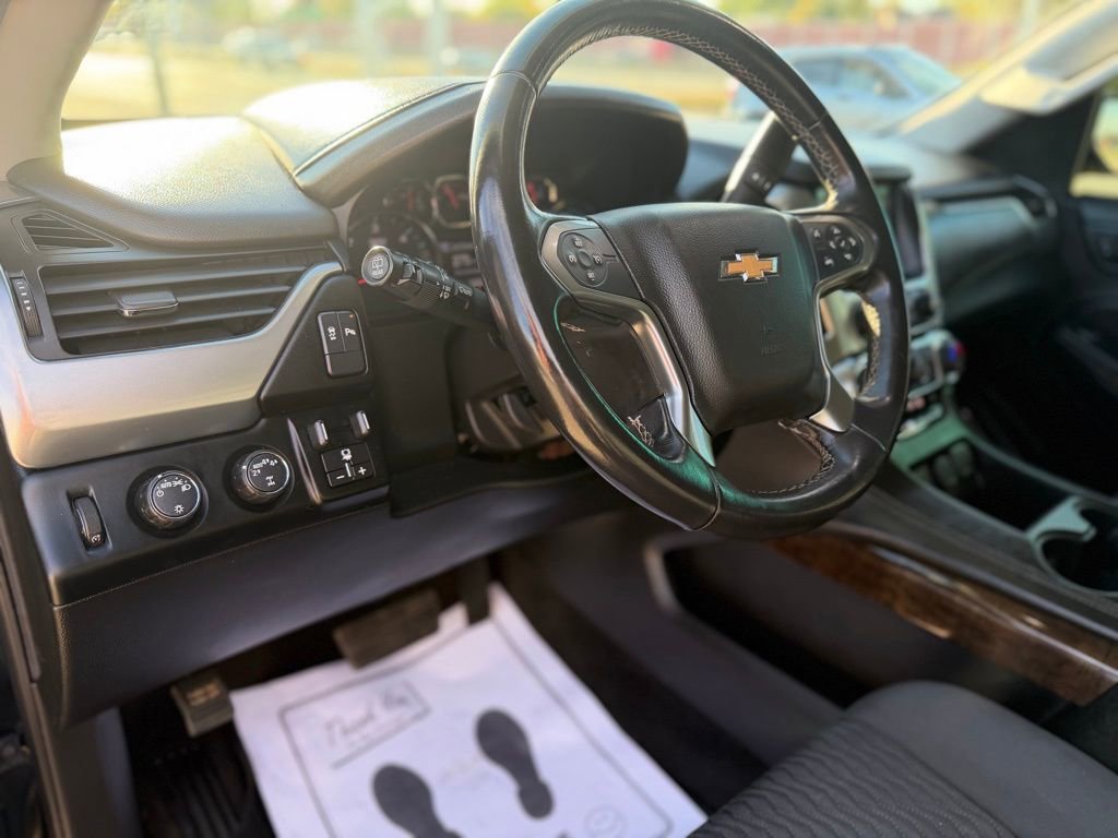 Used 2018 Chevrolet Tahoe LS w/ All-Season Package image 18
