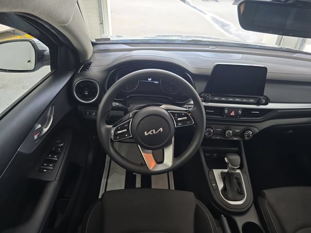 Certified 2023 Kia Forte LXS w/ LXS Technology Package FWD image 12