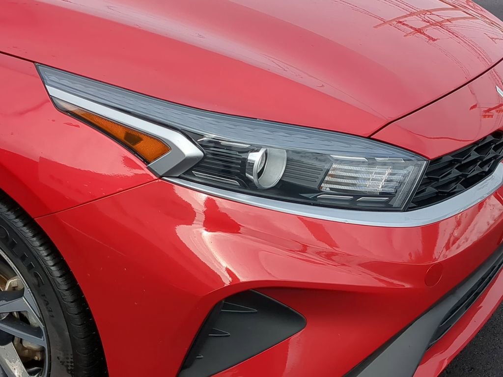 Used 2024 Kia Forte LXS image 11