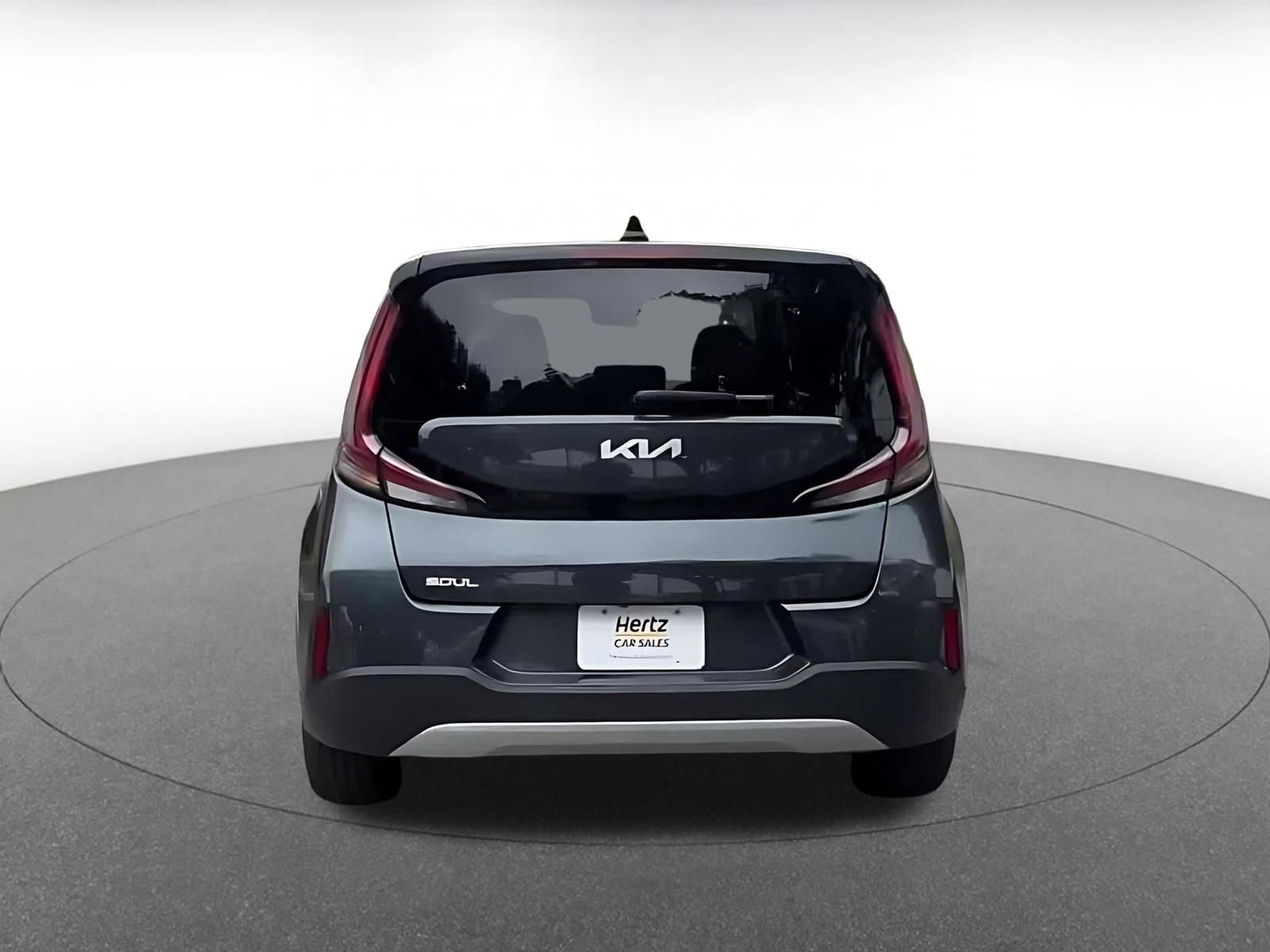Used 2025 Kia Soul LX w/ LX Technology Package FWD image 12