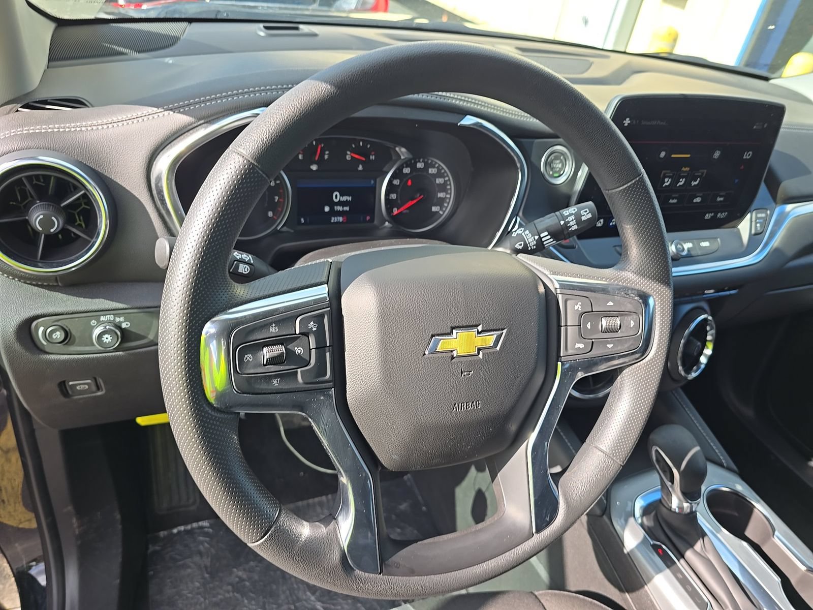 Used 2026 Chevrolet Blazer LT FWD image 10