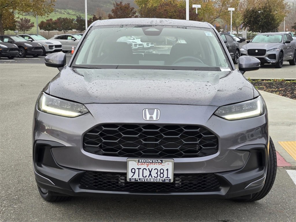 Certified 2025 Honda HR-V LX image 2