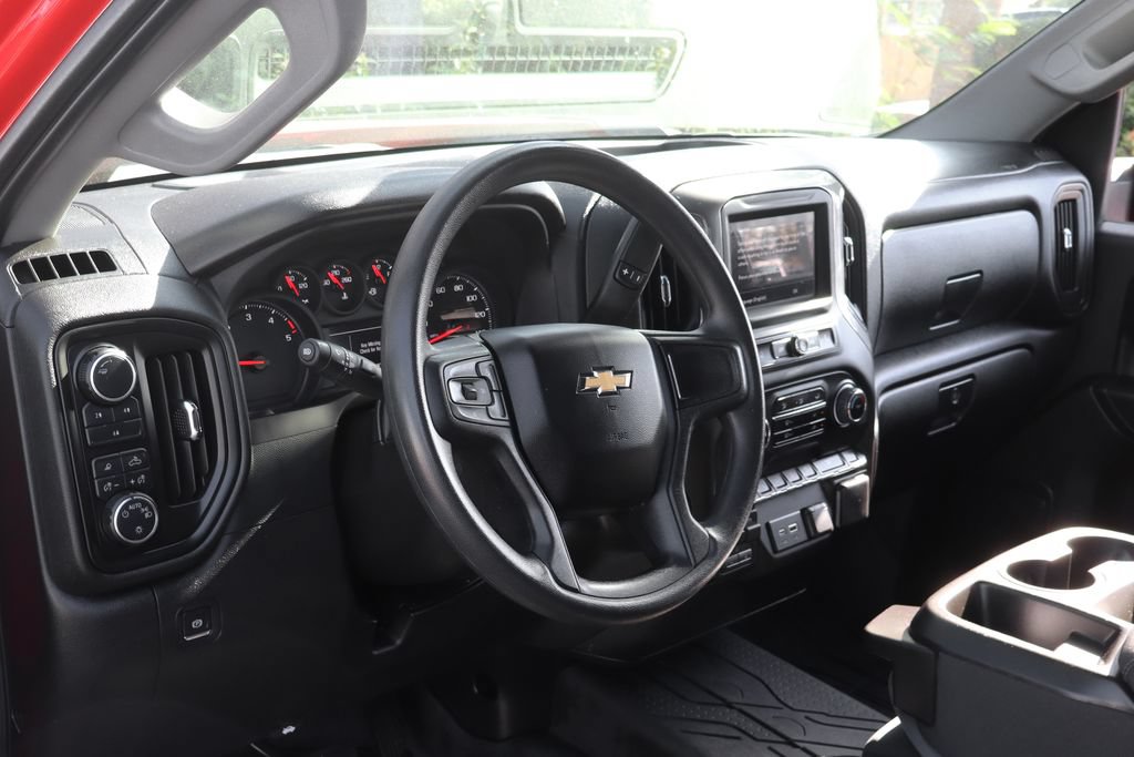 Used 2025 Chevrolet Silverado 2500 Custom w/ Custom Value Package AWD/4WD image 21