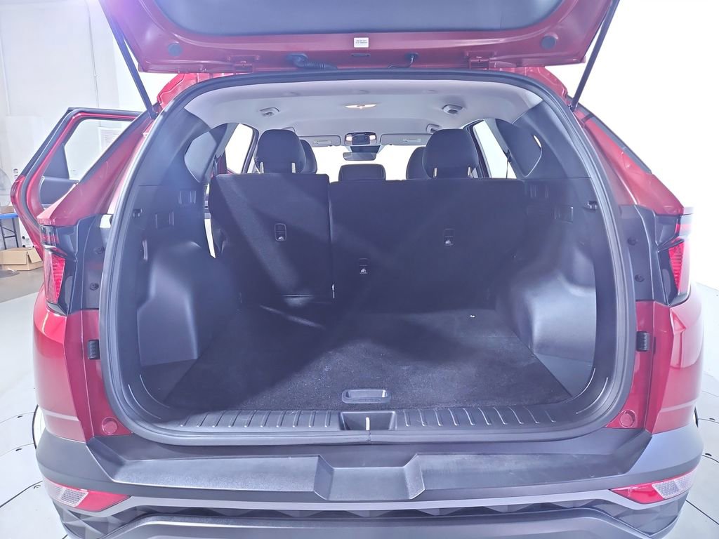 Used 2024 Hyundai Tucson SE image 23