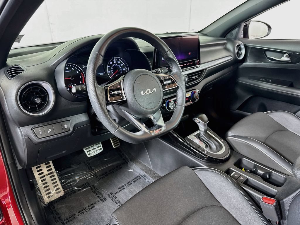 Used 2024 Kia Forte GT-Line FWD image 9