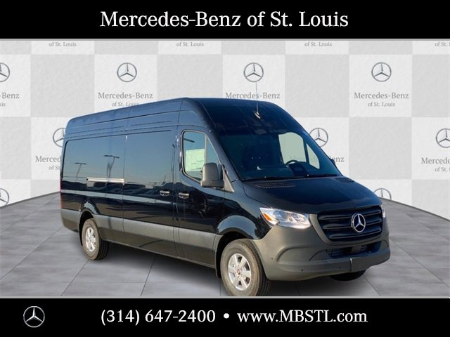 New 2025 Mercedes-Benz Sprinter 2500 image 1