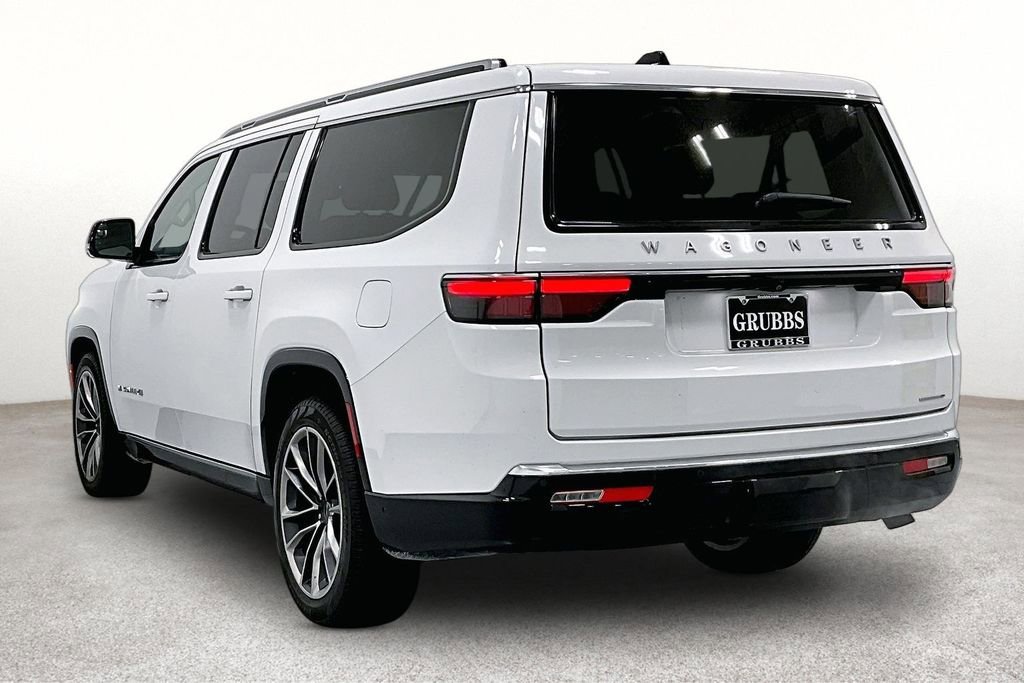 Used 2024 Jeep Wagoneer L Series III w/ Premium Group I image 15
