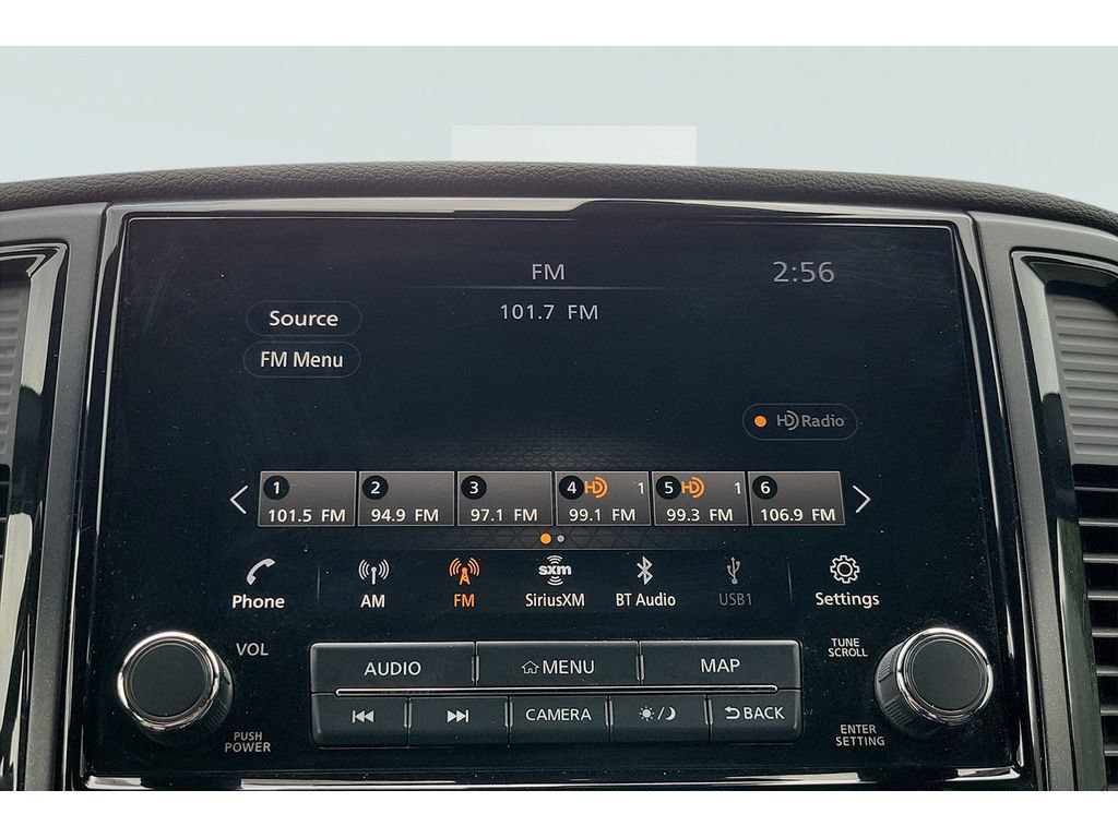 Used 2021 Nissan Titan PRO-4X w/ Pro-4x Convenience Package AWD/4WD image 11