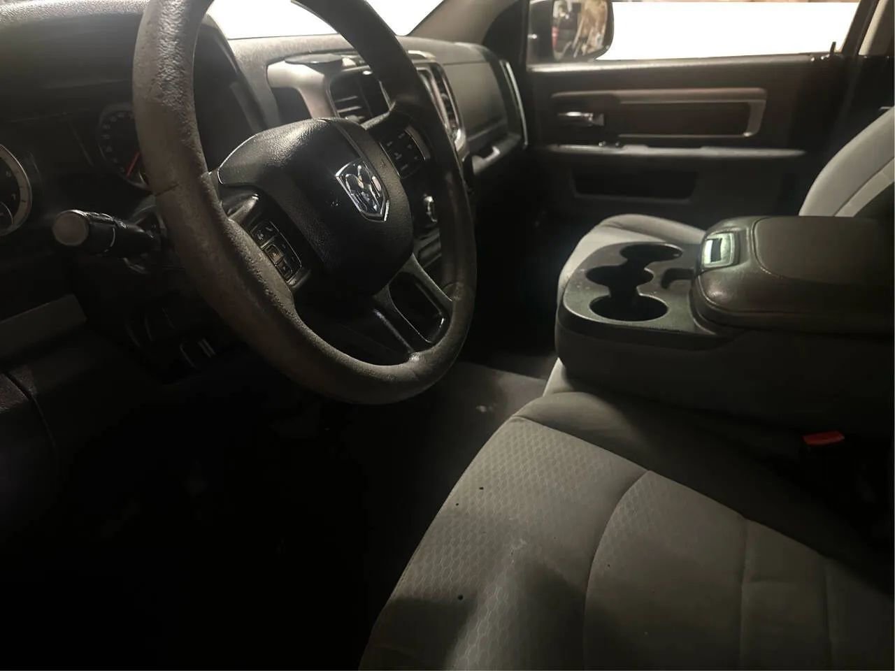 Used 2016 RAM 1500 Classic SLT image 8