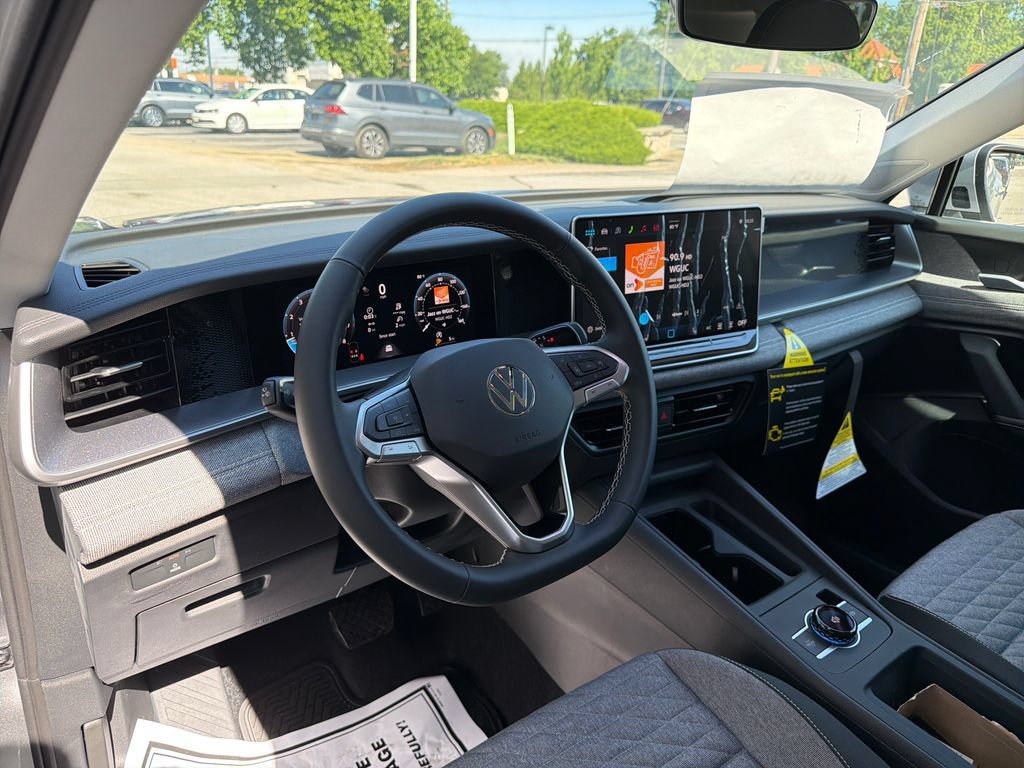 New 2026 Volkswagen Tiguan S FWD image 10
