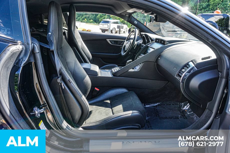 Used 2020 Jaguar F-TYPE Coupe RWD image 20