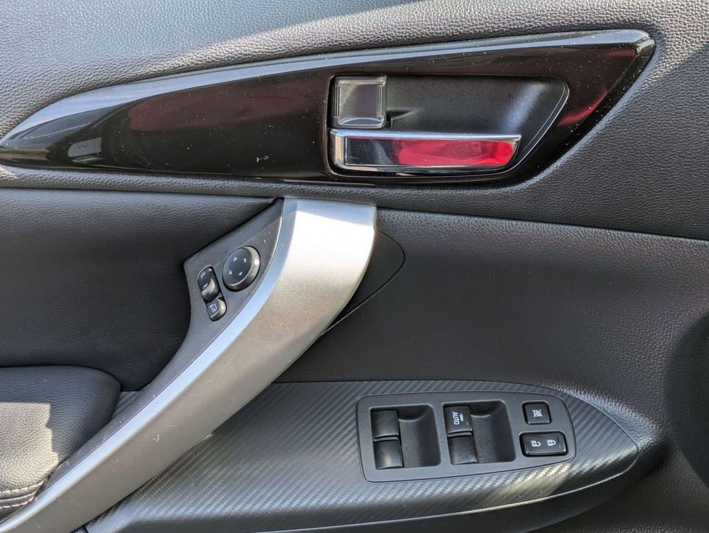Used 2025 Mitsubishi Eclipse Cross SE image 13